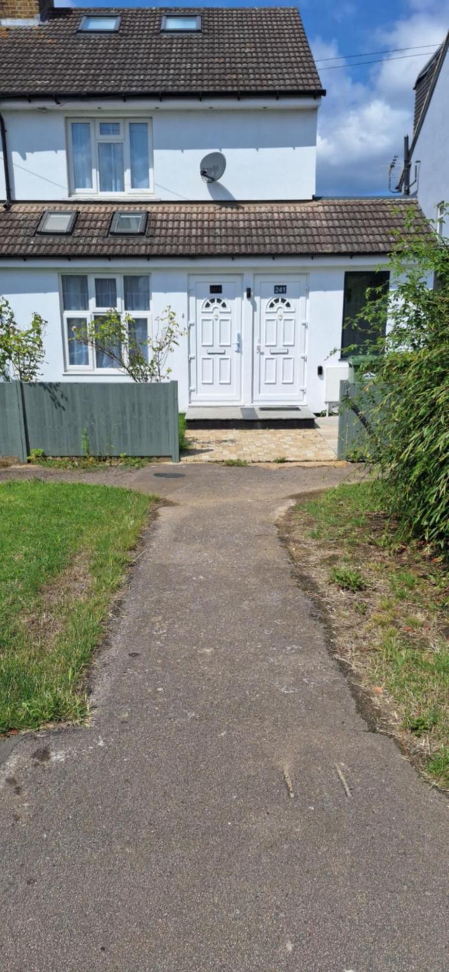 New 3 Bedrooms Flat In Ashford Near Heathrow 外观 照片