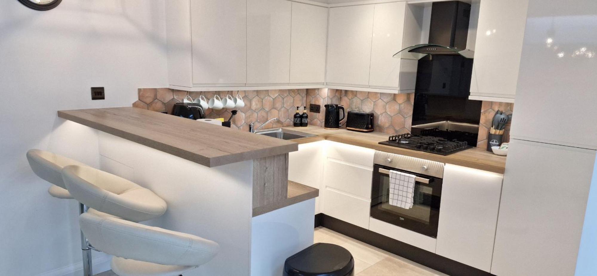 New 3 Bedrooms Flat In Ashford Near Heathrow 外观 照片